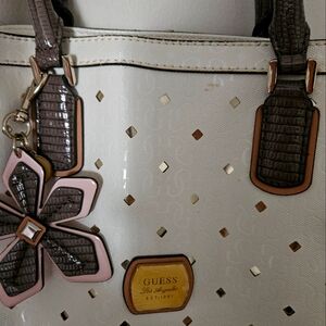 Guess bag